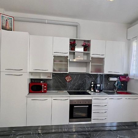 Dimora Sterlizia Zona Fiera S Donato Διαμέρισμα Μπολόνια Εξωτερικό φωτογραφία
