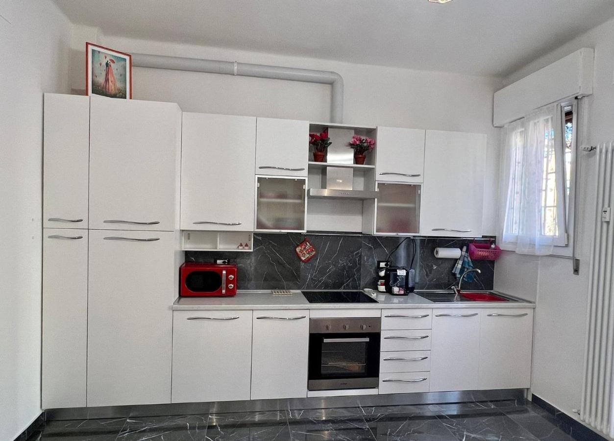 Dimora Sterlizia Zona Fiera S Donato Διαμέρισμα Μπολόνια Εξωτερικό φωτογραφία